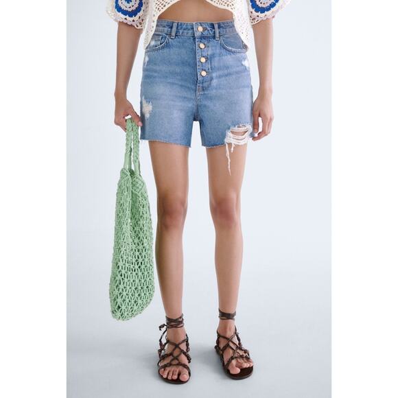 NWT ZARA RIPPED DENIM SHORTS - Picture 6 of 15